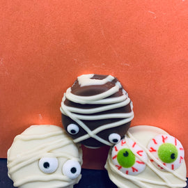3pc. Mummeos